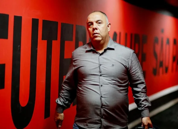 Marcos Braz pode assumir mandato na Câmara e deixar o Flamengo