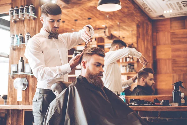 8 lugares para homens fazerem tratamentos estéticos em Brasília