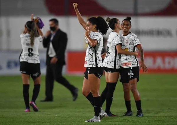 Corinthians 14 x 0 Ceará, uma vergonha para o futebol feminino