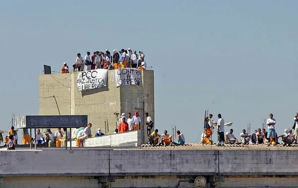 presos rebelados