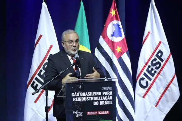 Prates: “Não faltará investimento para petróleo nem para gás”