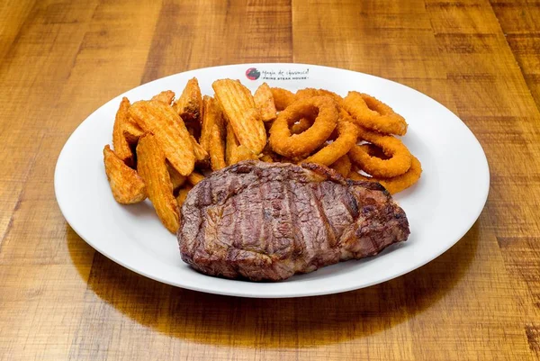 Rede Mania de Churrasco! inaugura a primeira loja em Brasília