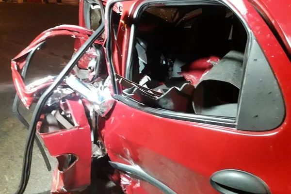 Carro capota e mata sete pessoas em Guarulhos, na grande SP