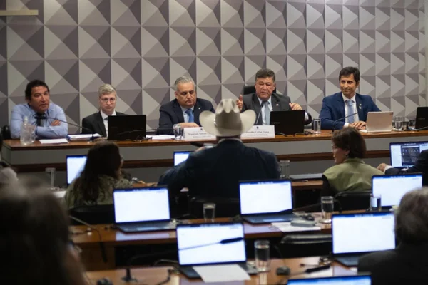 CPMI do INSS - Metrópoles