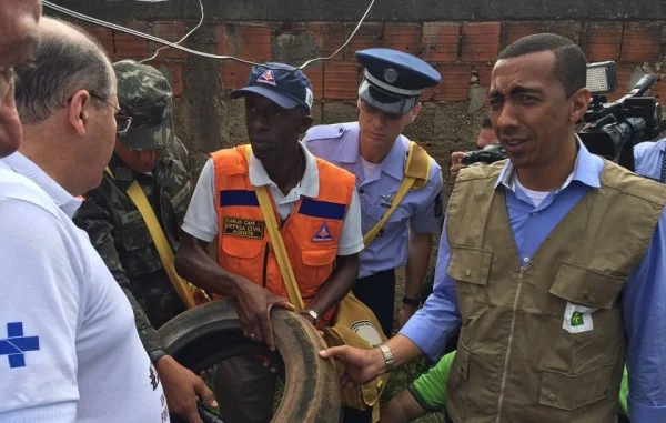 “Caça ao mosquito será de casa em casa no DF”, garante governador em exercício