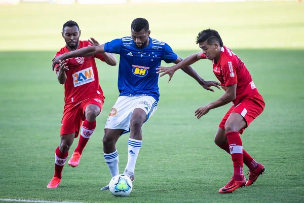 Cruzeiro é eliminado da Copa do Brasil após empate com CRB