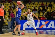 Disputa de armadores entre Ricardo Fischer, do KTO/Minas, e Alexey, do Flamengo