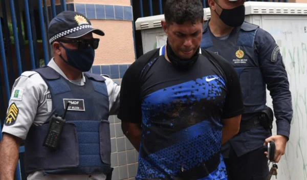 Homem tenta roubar bicicleta no DF, é imobilizado por moradores e acaba preso