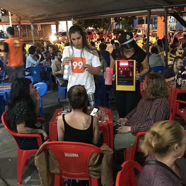 Ação do app 99Pop oferece descontos para clientes em bares de Brasília - destaque galeria Ação do app 99Pop oferece descontos para clientes em bares de Brasília - destaque galeria