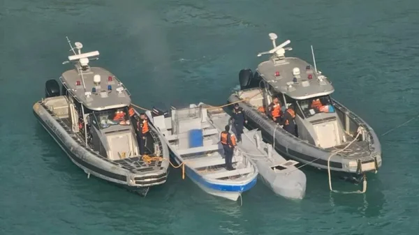 imagem colorida narcossubmarino não tripulado colombia