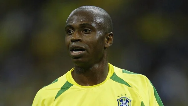 Pensão, dívida, confusão em bastidores: as polêmicas de Edilson Capetinha