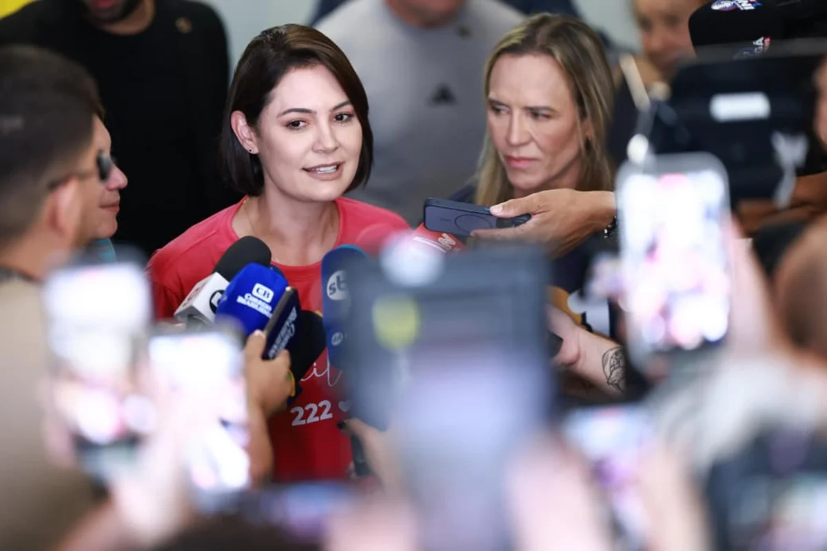 Michelle se mostrou confiante ao falar sobre o resultado das eleições Michelle se mostrou confiante ao falar sobre o resultado das eleições