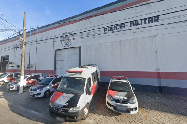 Imagem colorida da CPJ de Praia Grande. Metrópoles