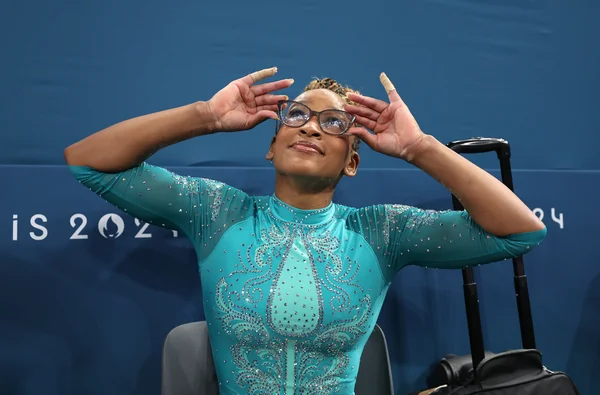 Rebeca Andrade, da Seleção Brasil, compete na Final de Exercícios de Solo Feminino de Ginástica Artística no décimo dia dos Jogos Olímpicos de Paris 2024 em Bercy Arena em 05 de agosto de 2024 em Paris, França