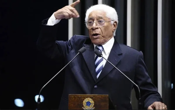 Alceu Collares, ex-governador do Rio Grande do Sul, morre aos 97 anos