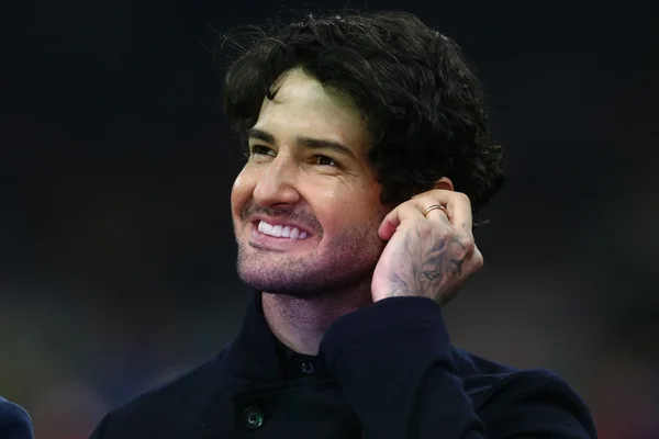 Consórcio com Alexandre Pato compra clube da quarta divisão da Inglaterra
