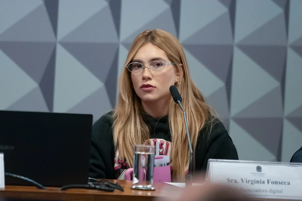 A empresária e influenciadora Virginia Fonseca comparece à Comissão Parlamentar de Inquérito CPI do Senado que investiga apostas on-line, conhecida como CPI das Bets - Metrópoles