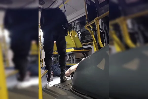 Mulher é rendida com faca e assaltada em ônibus no Recanto das Emas