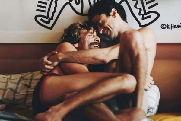 Foto colorida do filme Homem com H