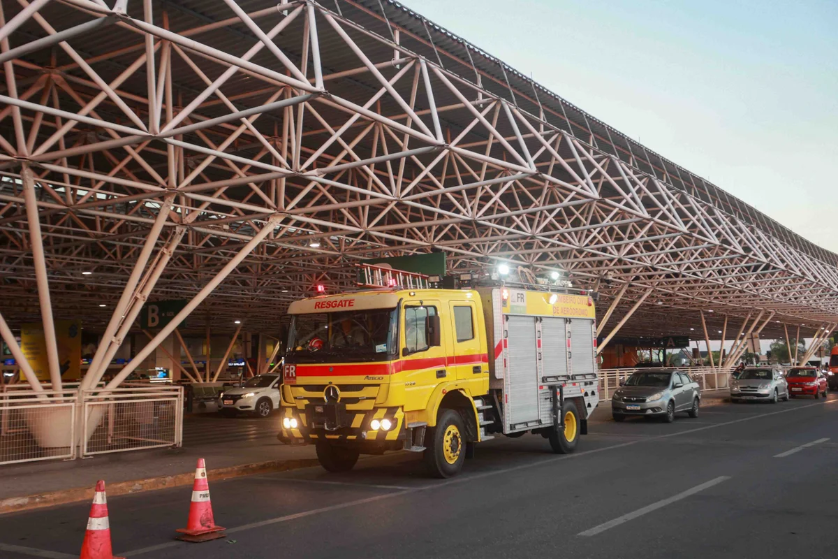 Sete pessoas são socorridas após vazamento de gás no Aeroporto de Brasília - imagem 2 Sete pessoas são socorridas após vazamento de gás no Aeroporto de Brasília - imagem 2