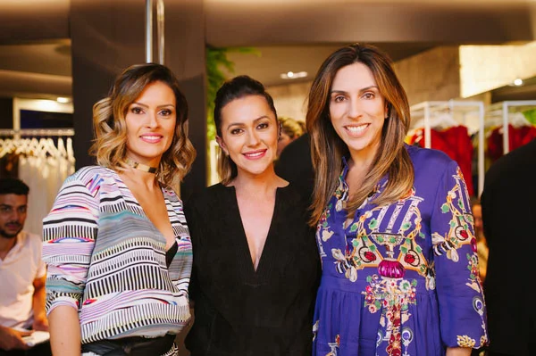Gabriela Pena, Patricia Justina e Ana Luiza Favato Gabriela Pena, Patricia Justina e Ana Luiza Favato