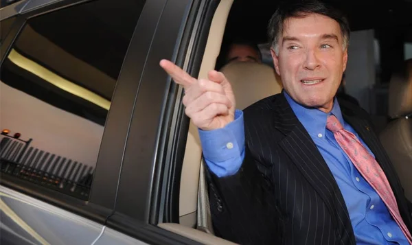 PF mira Eike Batista por lavagem de US$ 100 milhões no exterior