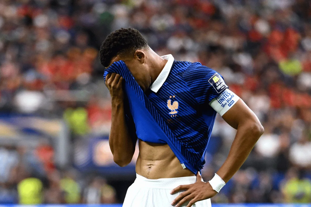 Kylian Mbappé desabafa após vice da França na Copa do Mundo: "Dói"