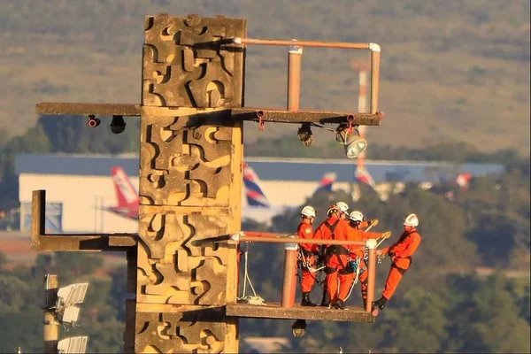 Bombeiros em curso de formação no DF durante pandemia de coronavírus