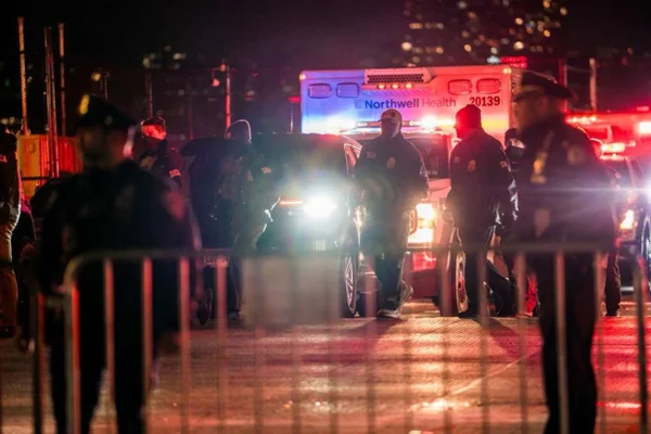 Helicóptero pousa no heliporto de Wall Street, supostamente transportando o presidente venezuelano Nicolás Maduro e sua esposa, em Nova York, Estados Unidos,
