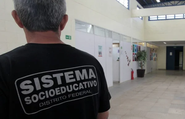 MP critica Prision Break e A Freira exibidos no sistema socioeducativo do DF