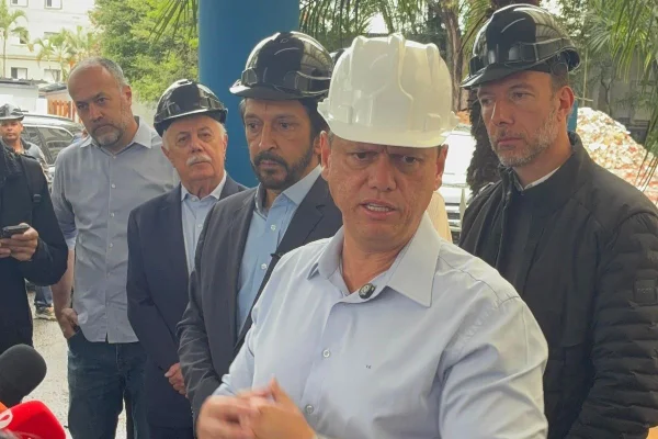 Imagem colorida de Tarcísio de Freitas. Metrópoles