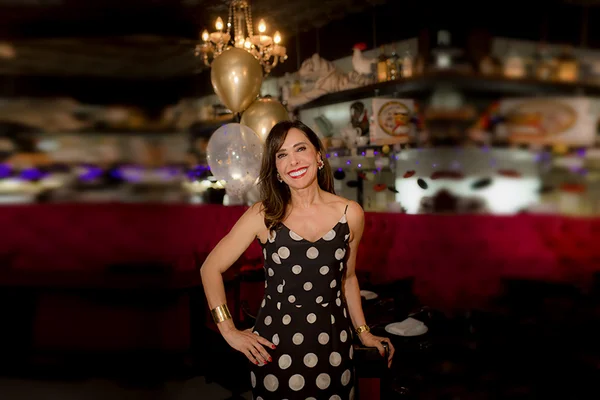 Grupo Noite de Verão celebra aniversário de Cleucy Oliveira em almoço