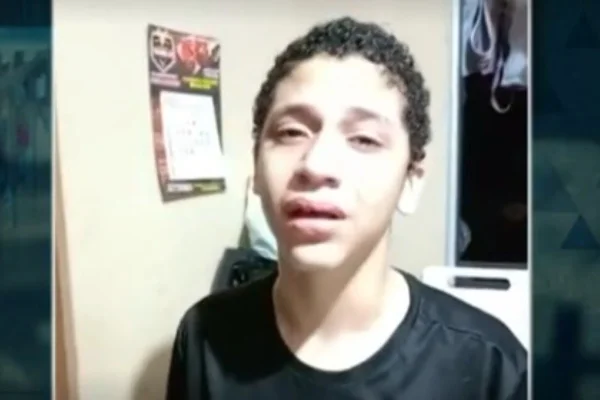foto colorida do estudante Carlos Teixeira Gomes Ferreira Nazarra, 13, que morreu após ser agredido em escola de Praia Grande (SP) - Metrópoles
