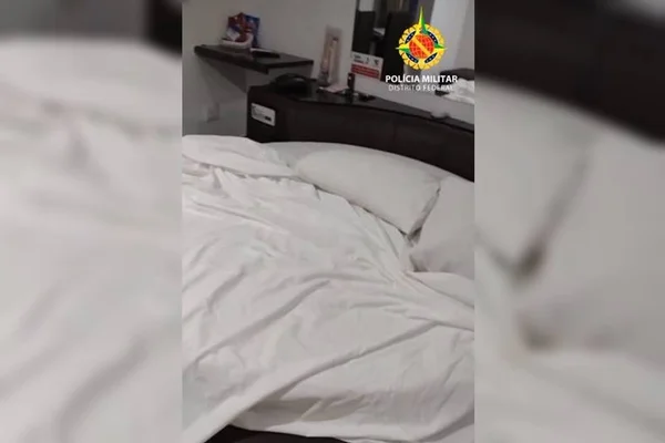 Menino de 7 anos é flagrado em motel com adultos no DF