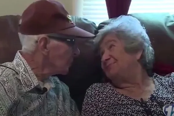 Após 71 anos de casamento, idosos morrem no mesmo dia