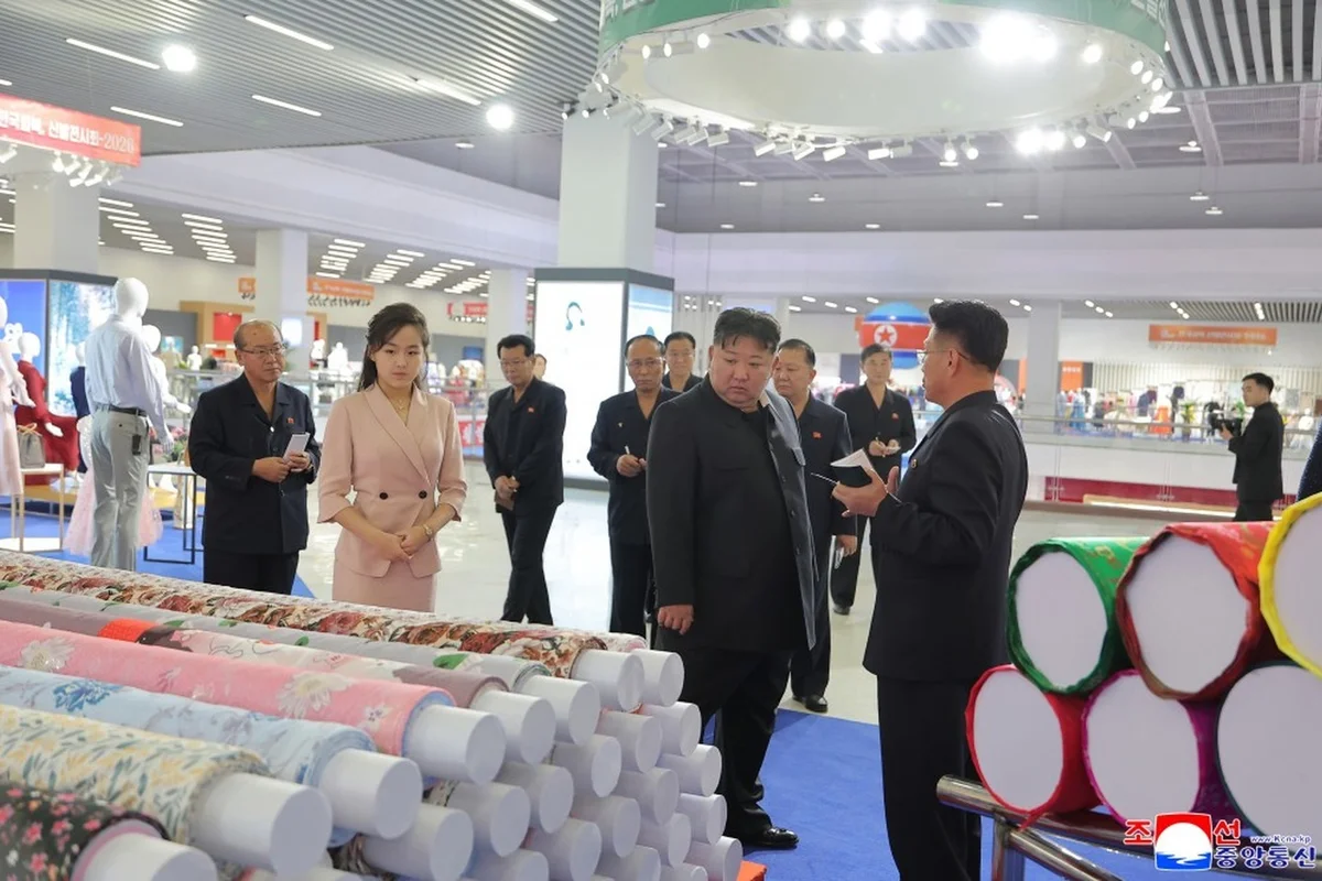 Kim vai a evento de moda na Coreia do Norte após boatos sobre sua morte