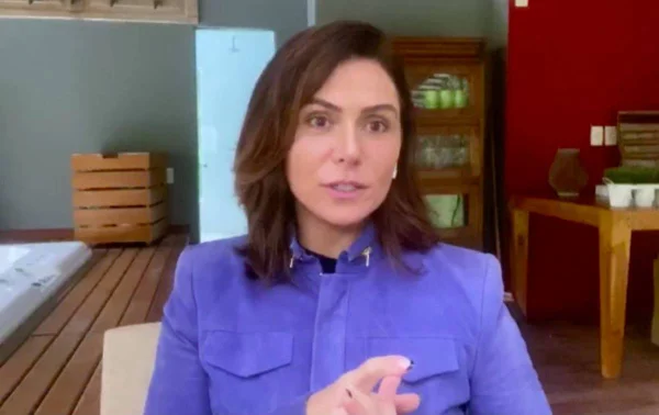 Giovanna Antonelli diz que não gostava de dançar em O Clone: “Tenho pavor”