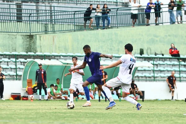 Candangão Série B: Taguatinga e Legião empatam no jogo de ida da semifinal