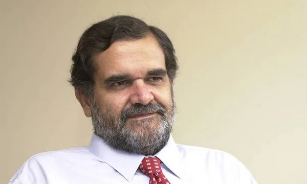 Morre Celso Pinto, criador do jornal Valor Econômico
