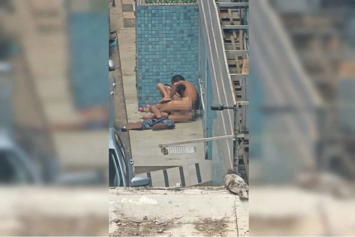 casal fazendo sexo na rua