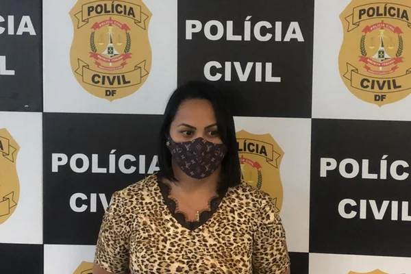 Falsa agente do Detran