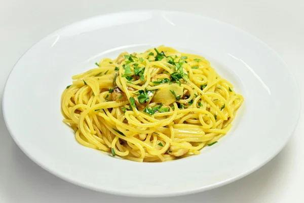 prato de macarrão