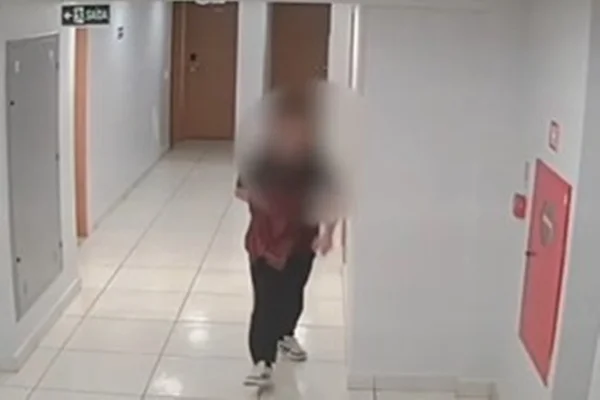 Após matar ex com 51 facadas, homem disse que queria assassinar rival