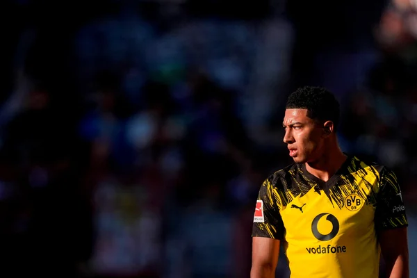 Foto colorida de Jobe Bellingham, do Borussia Dortmund - Metrópoles