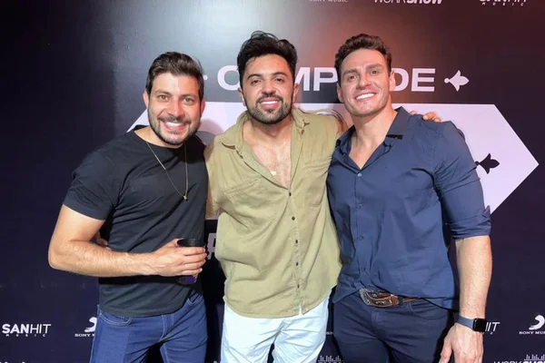 Acompanhamos os bastidores da noite de solteiro de Gustavo Cowboy