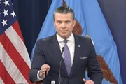 Hegseth diz que cessar-fogo com Irã segue em vigor apesar de ataques Hegseth diz que cessar-fogo com Irã segue em vigor apesar de ataques