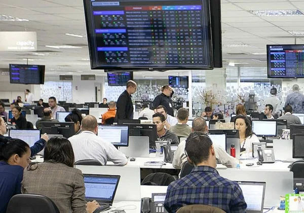 Multinacional emprega 1.300 transexuais no Brasil