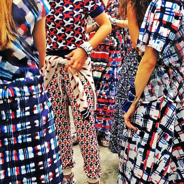 Truques fáceis para perder de vez o medo de misturar estampas