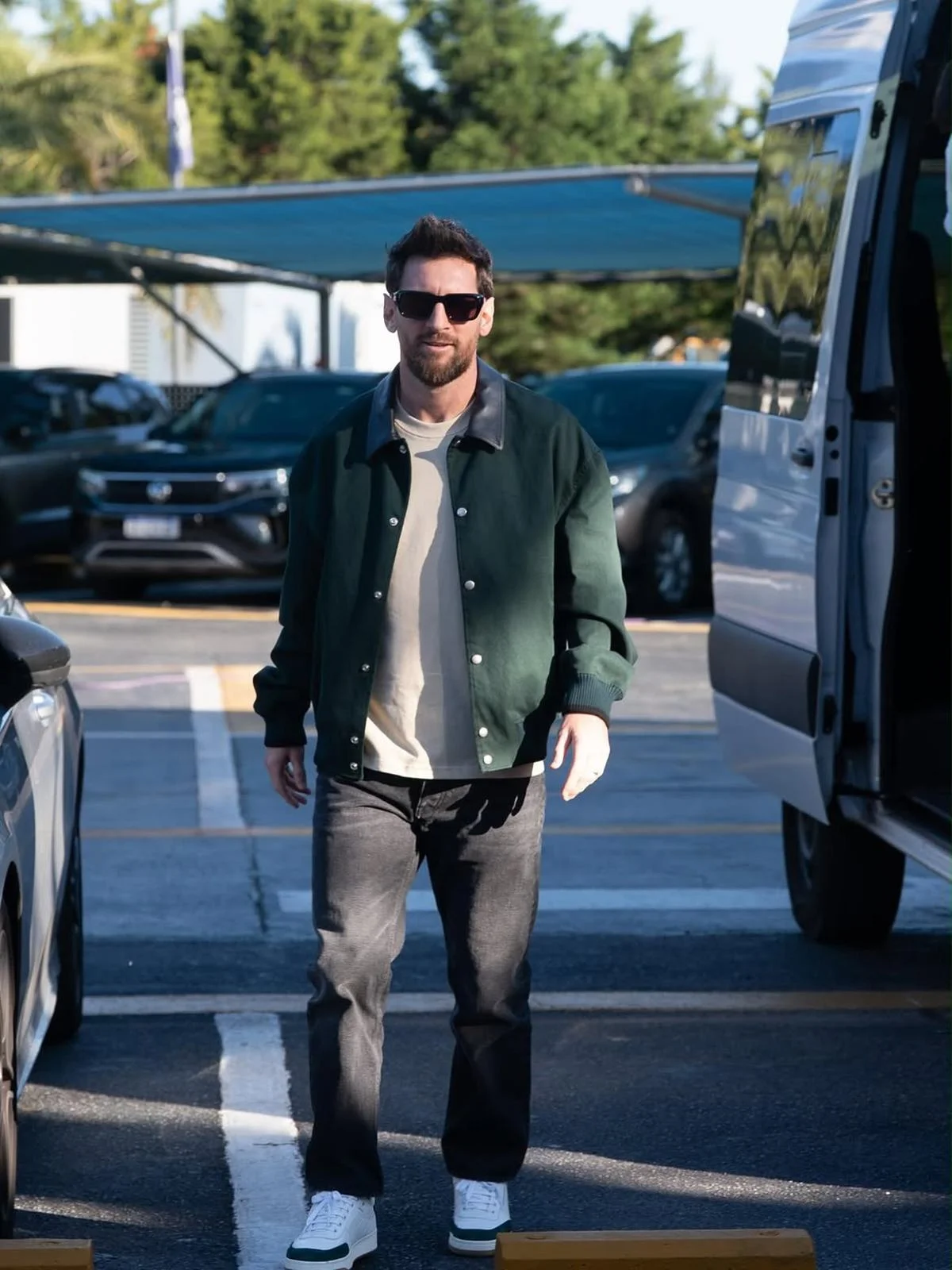 Lionel Messi se apresenta à seleção argentina para jogo de despedida - imagem 6 Lionel Messi se apresenta à seleção argentina para jogo de despedida - imagem 6