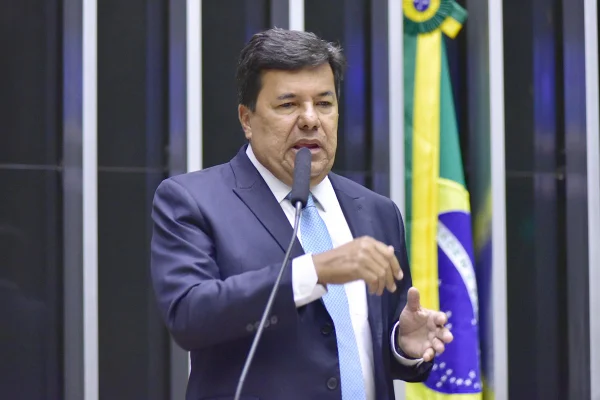 O deputado Mendonça Filho (União-PE) será o relator da PEC da Segurança, escolha que desagradou o governo Lula